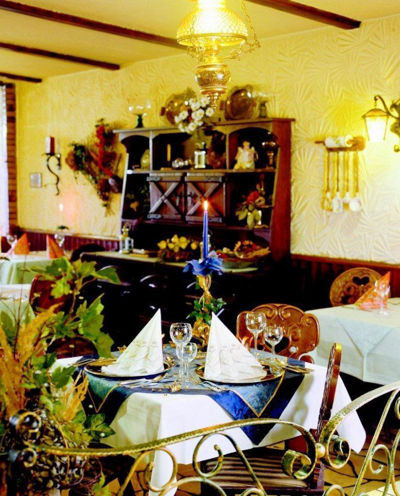 Gutshof Ziegelhütte Hotel Edenkoben Buitenkant foto