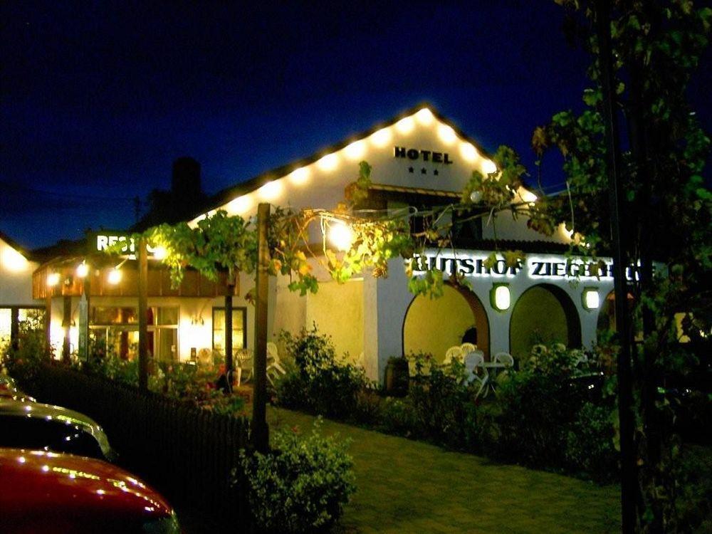 Gutshof Ziegelhütte Hotel Edenkoben Buitenkant foto
