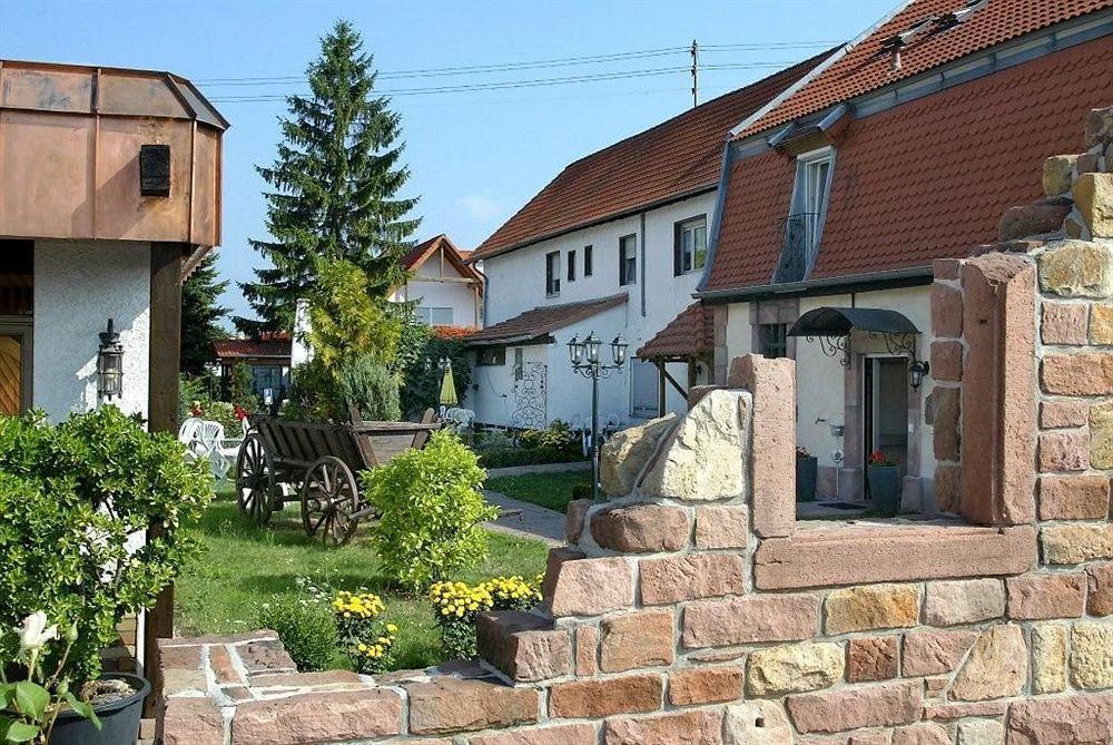 Gutshof Ziegelhütte Hotel Edenkoben Buitenkant foto