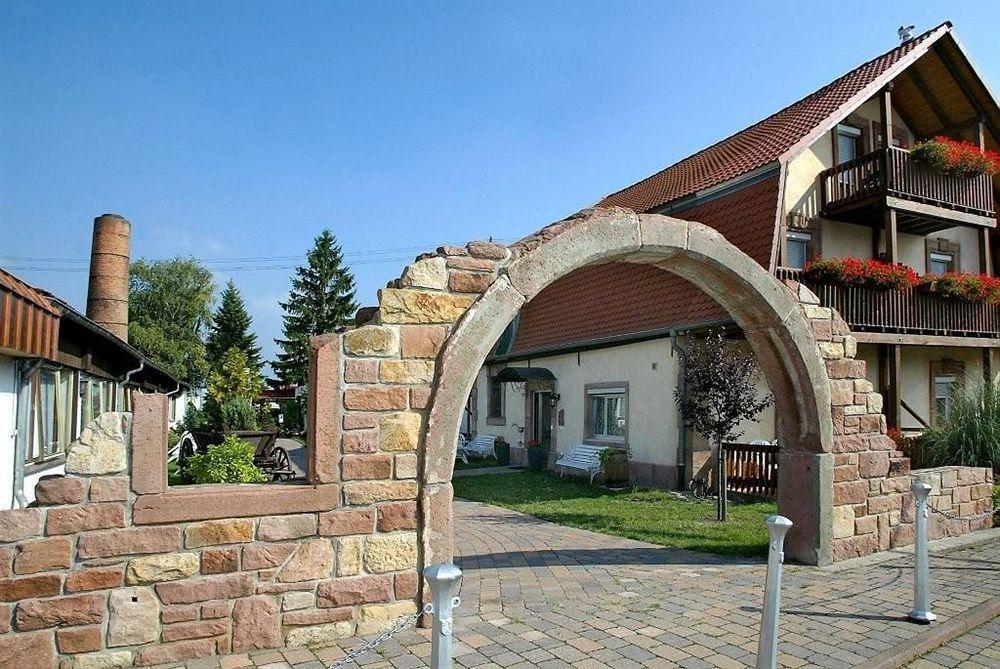 Gutshof Ziegelhütte Hotel Edenkoben Buitenkant foto